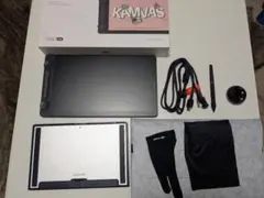 HUION Kamvas 13 gen3 本体　スタンド付き