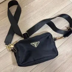 PRADA ショルダーバッグ ブラックのサムネイル