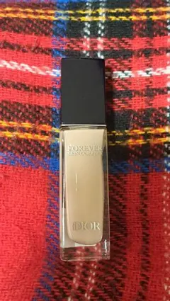 ディオールスキンフォーエヴァースキンコレクトコンシーラー　0N　73g