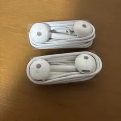 【お値下げ中】ホワイト 有線イヤホン 3.5mmジャック 2個セット