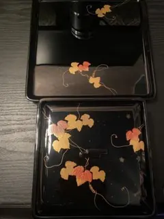 輪島塗 稲忠漆芸堂 蔦蒔絵 黒塗 お盆・蓋物セット 本堅地 漆器 伝統工芸 輪島塗 稲忠漆芸堂 蔦蒔絵 黒塗 お盆・蓋物セット 本堅地 漆器 伝統