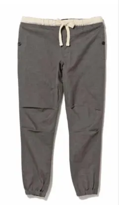 BEAMSプラス カジュアルパンツ