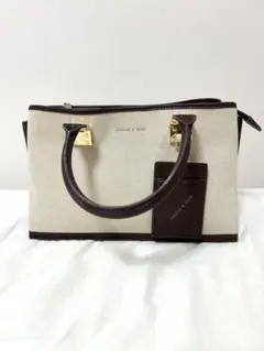 CHARLES & KEITHキャンバスダブルトップハンドルストラクチャーバッグ