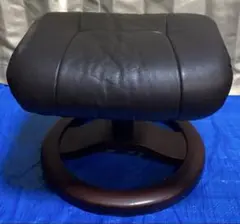 Hjellegjerde イエリアーダ シモンズ オットマン