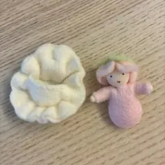 アンブロシウス　お花の赤ちゃん　ピンク