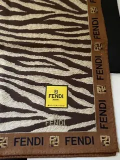 FENDI ハンカチ 新品　大判　ミニスカーフ　ストール膝掛　レア柄
