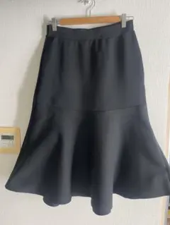 スピックアンドスパン　黒 フレアスカート