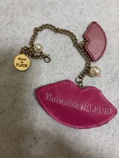 メゾンドフルール リボンチャーム マホイップ - メルカリ
