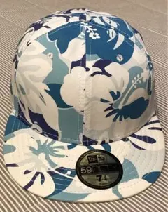 激レア　A BATHING APE × NEW ERA キャップ　エイプ
