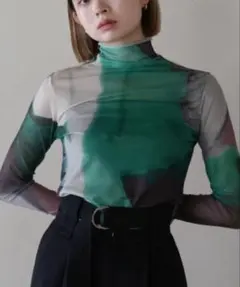 シアーグリーン系長袖トップス　aimoha