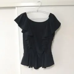美品♡エモダ EMODA フリルペプラムブラウス ノースリーブ ブラック Sのサムネイル