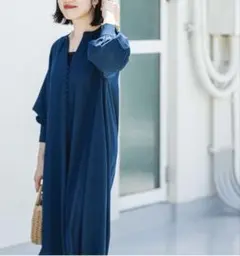 ITEMS URBANRESEARCH　フリーサイズ　ワンピース　ネイビー