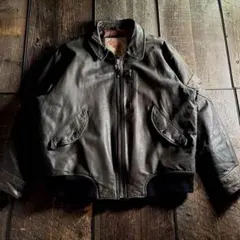 古着　本革　レザー　MA-1 フライトジャケット　太アーム　ブラック派手裏地L.