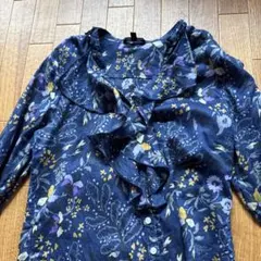 GAP フローラル柄 フリル 長袖シャツ ブラウスのサムネイル