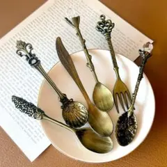 アンティーク風飾りヨーロッパ風 お花柄ミニスプーン デザートスプーン　6本セット
