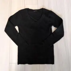 INGNI ブラック Vネック 前クロスセーター　薄手Msize