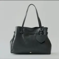 Item thumbnail for item 8659fcd7-6d87-4e7b-bf69-3e73e51286cf