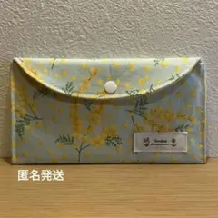 マルチケース　通帳ケース　ハンドメイド　北欧テイストのサムネイル