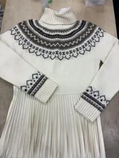 Item thumbnail for item b90cc5fd-51b2-4306-b67c-86e681f01935