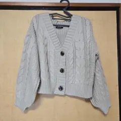 イング Vネック カーディガン