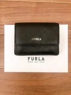 FURLA ブラック 三つ折り財布