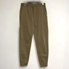 N266 ユニクロ　ウルトラストレッチアクティブジョガーパンツ　茶系/M