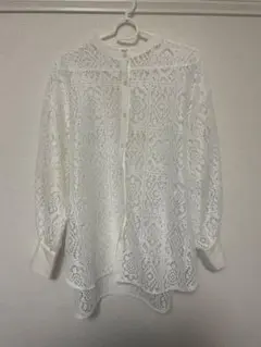 美品　白レースブラウス　透かし編み長袖　春夏