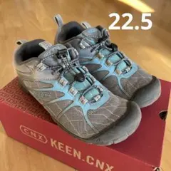 KEEN CNX キッズスニーカー グレー/ライトブルー　22.5cm
