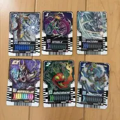 仮面ライダー　ガッチャード　カードのサムネイル