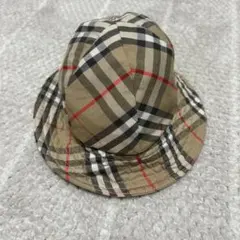 Burberry レディース帽子　ノバチェックリバーシブルのサムネイル