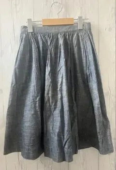 無印良品　膝丈ギャザースカート　綿　Mサイズ　黒紺MIXのサムネイル