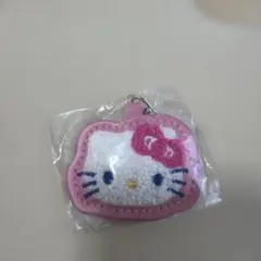 サンリオ　ハローキティー　サガラ刺繍　キーホルダー