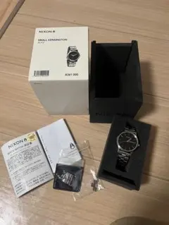 NIXON SMALL KENSINGTON 腕時計　ニクソンのサムネイル