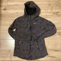 Nike STORM-FIT フード付きウィンドブレーカーM レディース
