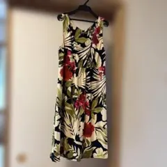 Tommy Bahama フローラルノースリーブワンピース