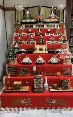 豪華　極美品　伝統的な雛人形セット　7段飾り