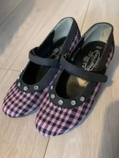 Item thumbnail for item d386b32f-0ab6-42a5-9df6-c21b449691e9