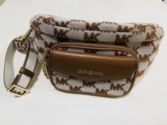 MICHAEL KORS MAISIE 2IN1 カメラクロスボディ スモール茶