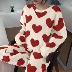 SHEIN ハート柄 フリース パジャマ ルームウェア 上下セット モコモコ 冬