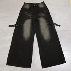 Item thumbnail for item cb910140-d918-4618-8375-62b200fc6297