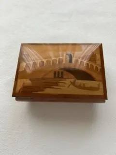 Item thumbnail for item cc86e8cd-cc00-4e3b-8e43-092df7d68a9d