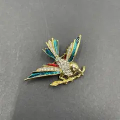 39 ヴィンテージ エナメル仕上げの鳥のブローチ