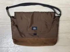 UMBRO ショルダーバッグ