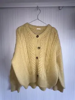 GU ケーブル編み イエローカーディガン