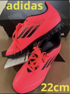 新品未使用22cm adidasアディダス　トレーニングシューズ