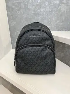 MICHAEL KORS ブラックバックパック