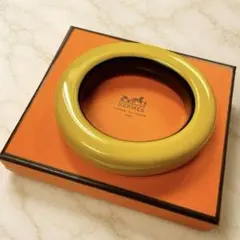 美品HERMES Le Bois Laqué バングル ピスタチオ パープル - メルカリ