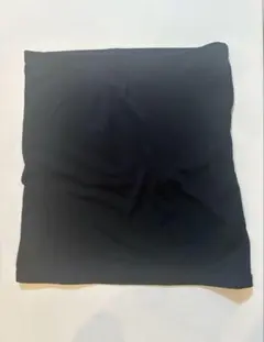 黒いネックウォーマー