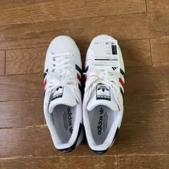 adidas SUPERSTAR ホワイト/ネイビー/レッド
