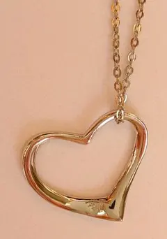 ✨美品✨ シルバー ハート型 ペンダント ネックレス